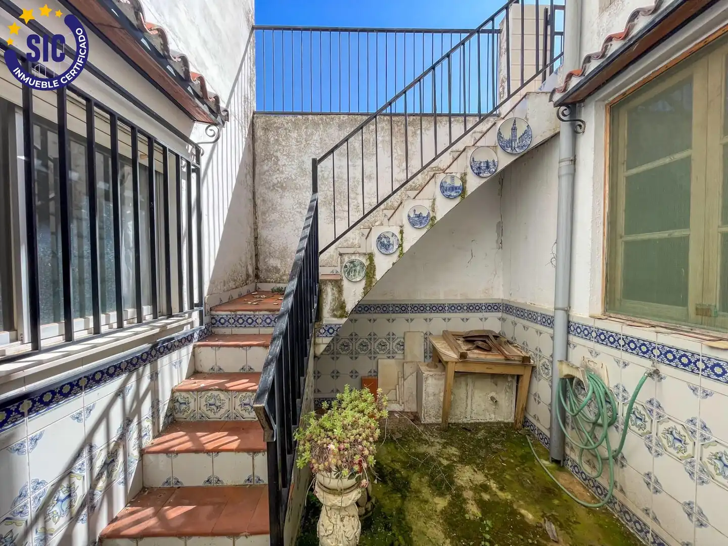 Terrasse von Maisonette zum Verkauf in Chera mit Heizung, Privatgarten und Balkon
