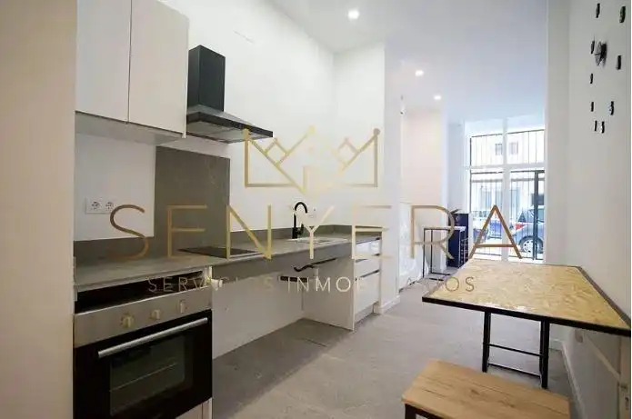 Kitchen of Study for sale in Valencia  with Air Conditioner, Terrace and Furnished