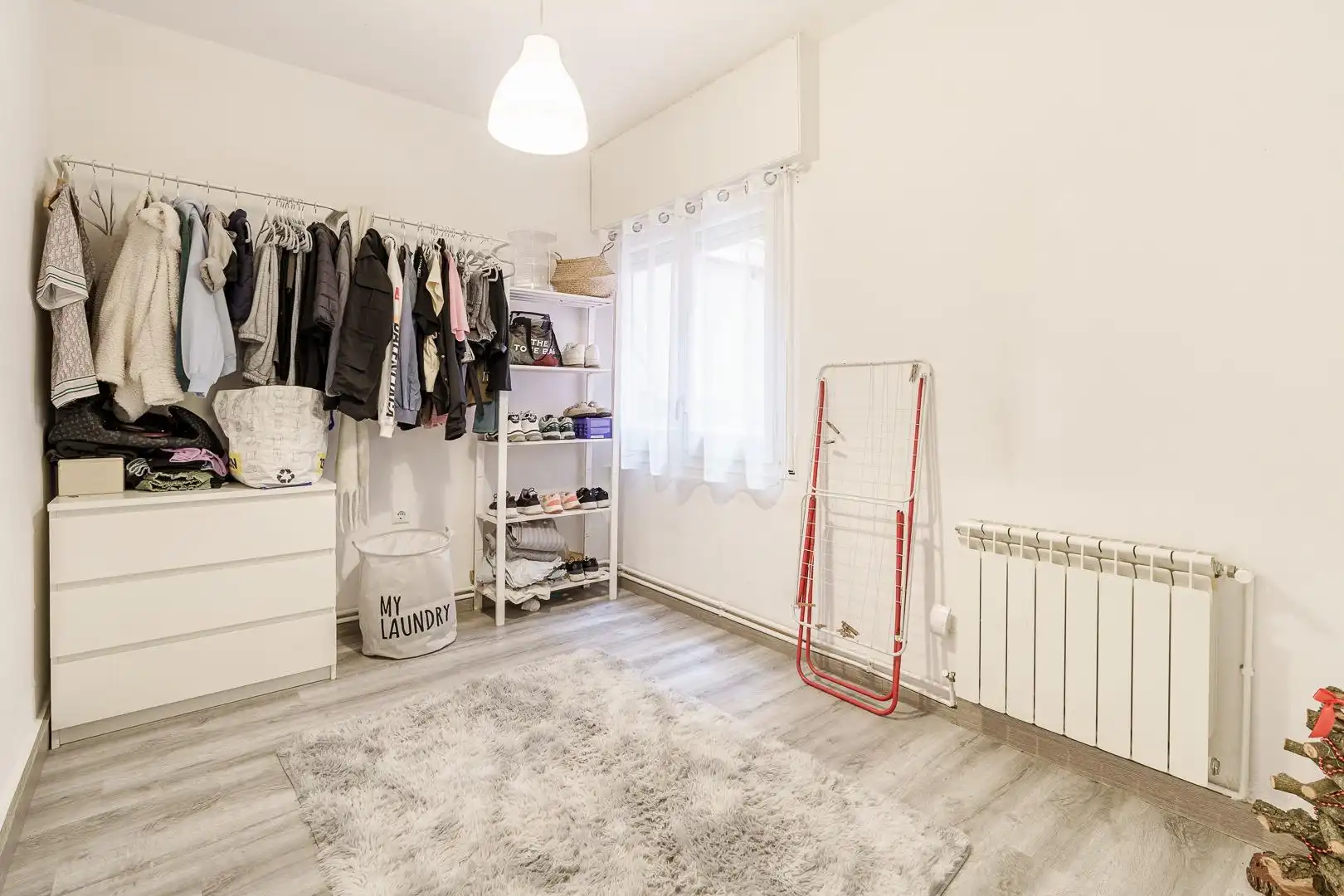 Habitación de Piso en venta en Corbera de Llobregat con Calefacción, Parquet y Balcón