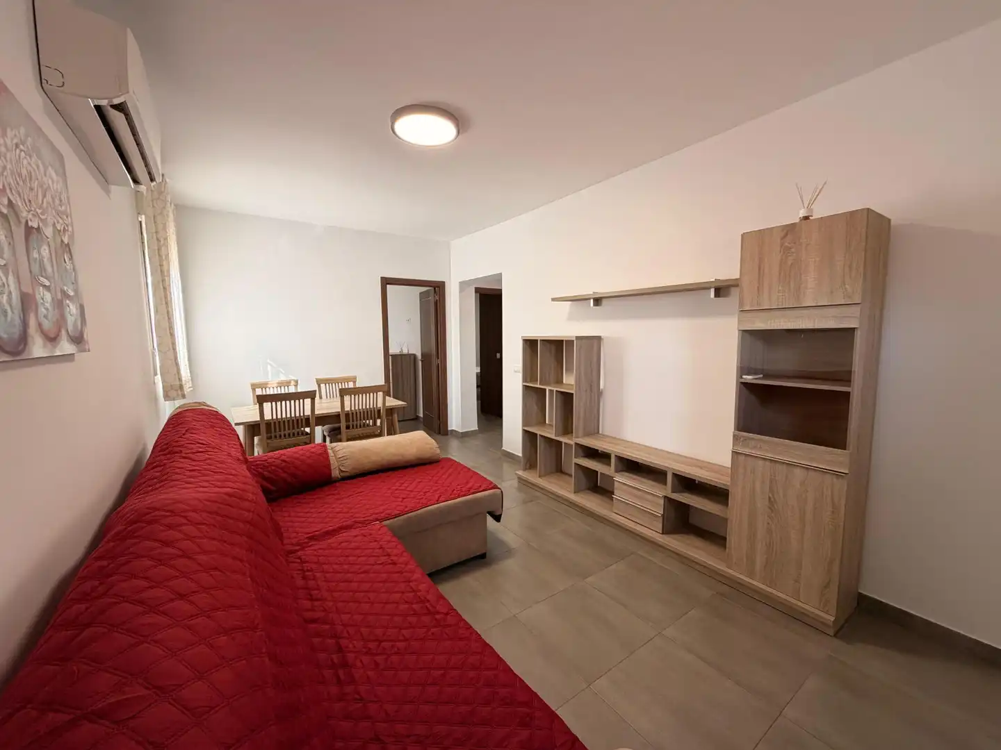Wohnzimmer von Haus oder Chalet zur Miete in Viator mit Klimaanlage, Terrasse und Möbliert
