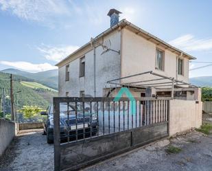 Vista exterior de Casa o xalet en venda en Ibias amb Terrassa