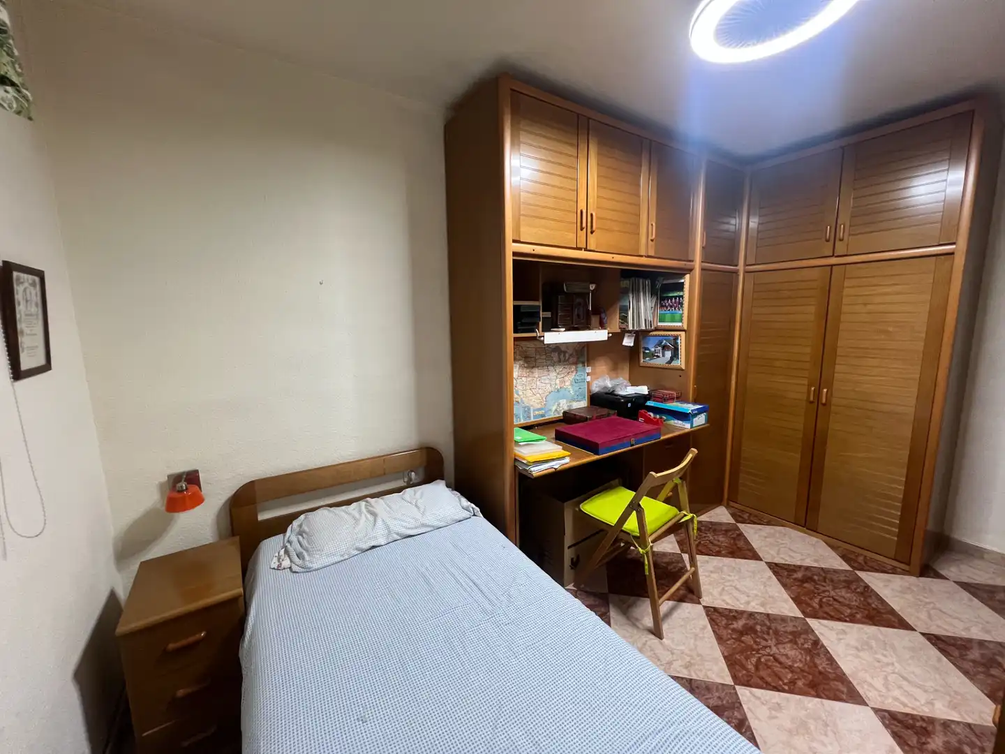 Habitación de Piso en venta en Molins de Rei, Barcelona