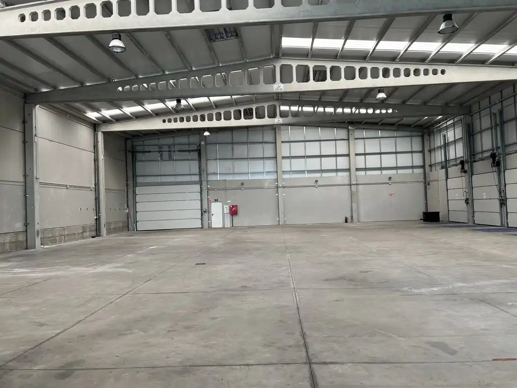 Industriegebäude zur Miete in Rúa dos Carros 1, imagen 3