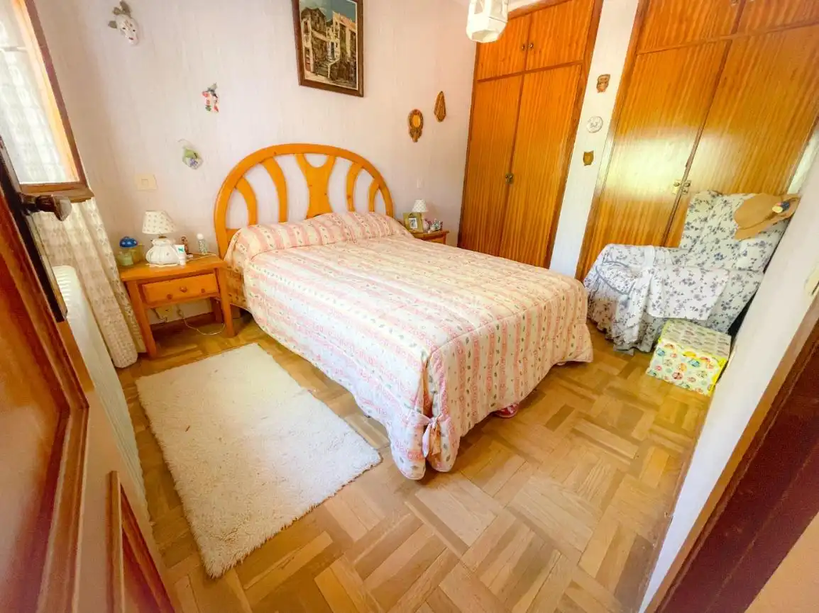 Dormitori de Casa o xalet en venda en Guadarrama amb Calefacció
