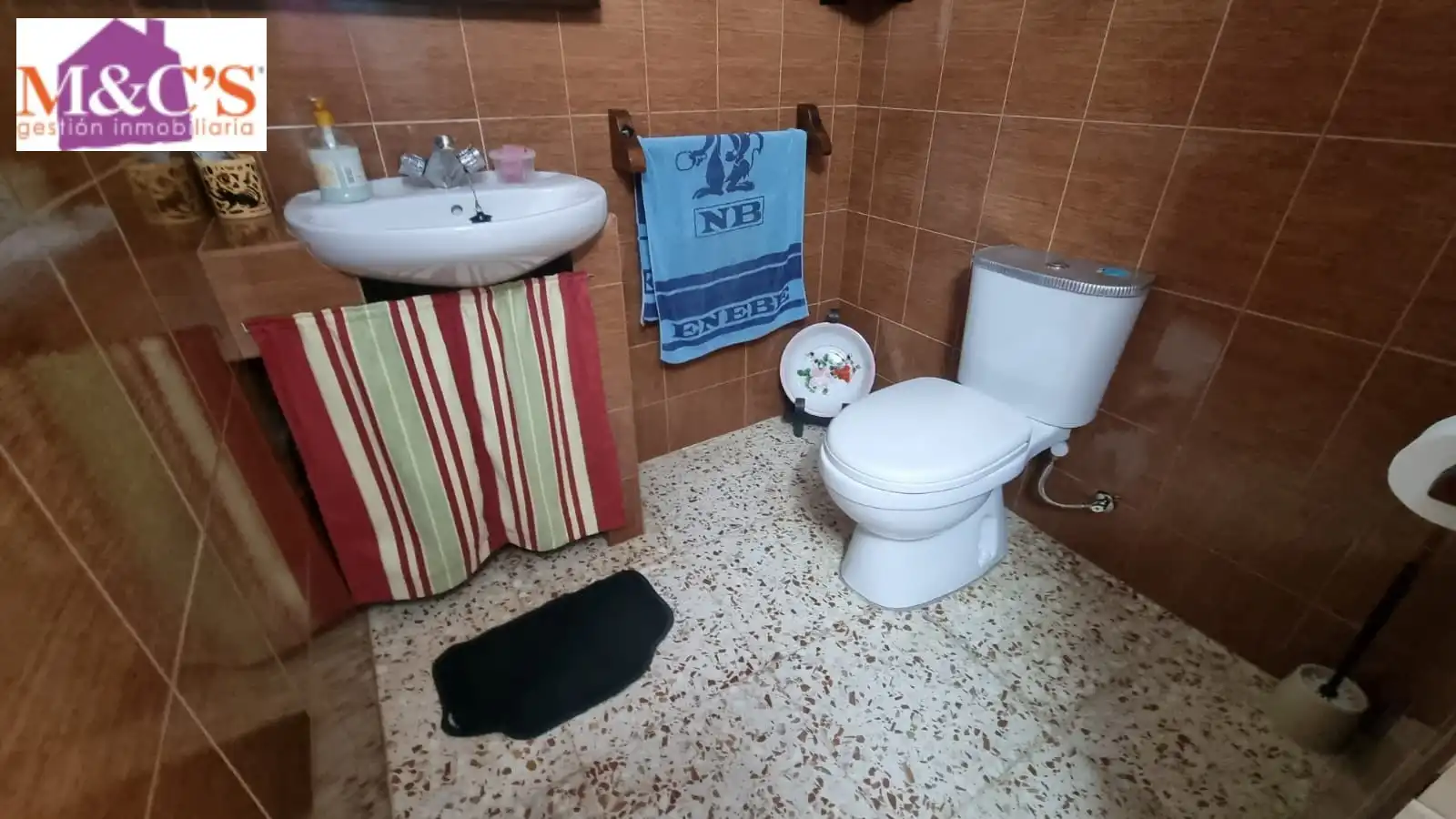 Bathroom of Houses for sale in Hinojosas de Calatrava  with Air Conditioner, Heating and Private garden