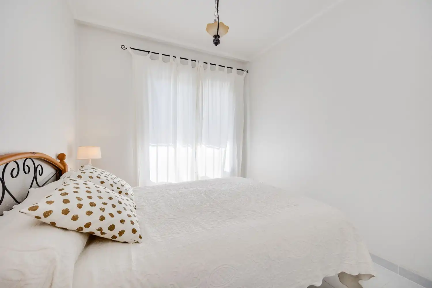 Habitación de Piso en venta en Orihuela con Aire acondicionado, Calefacción y Amueblado