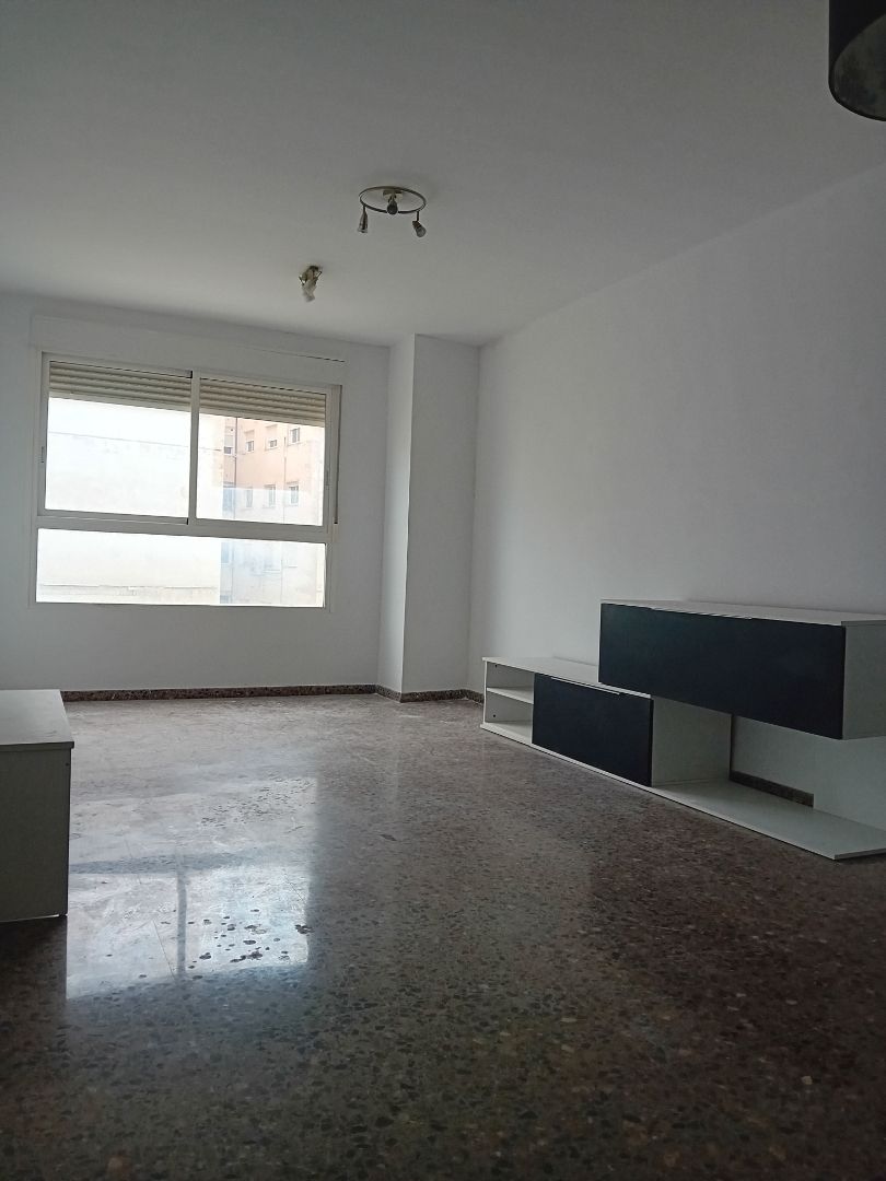Schlafzimmer von Wohnung miete in L'Olleria mit Ofen und Haustiere erlaubt