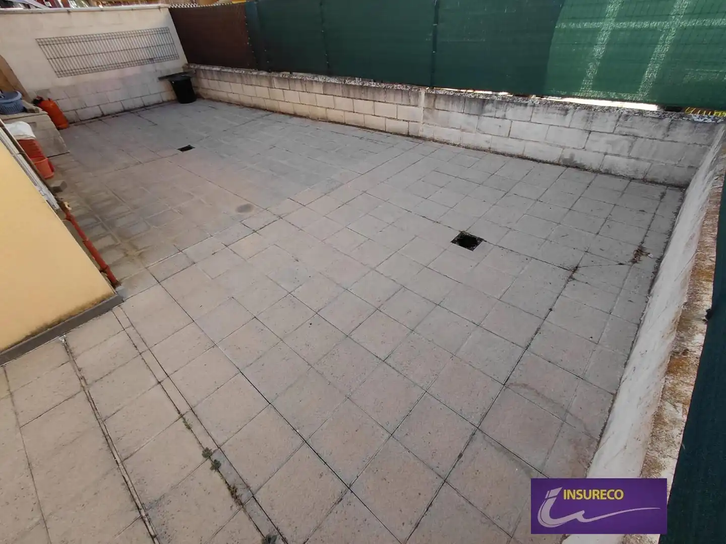 Casa aparellada amb piscina en venda a Llano-Fc, imagen 3
