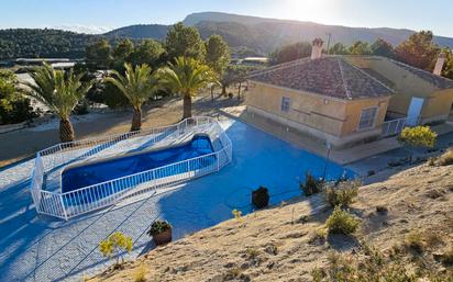 Piscina de Casa o xalet en venda en Totana amb Jardí privat, Terrassa i Traster