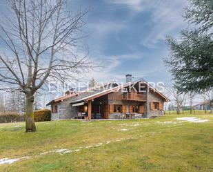 Vista exterior de Casa o xalet en venda en Das amb Calefacció, Jardí privat i Parquet