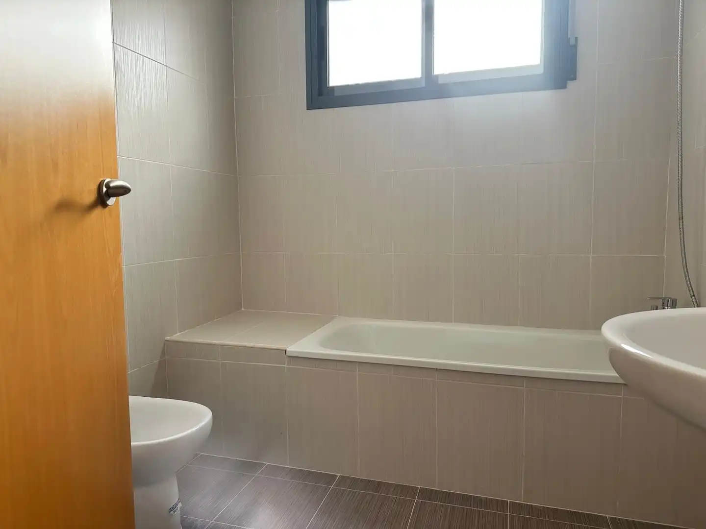 Badezimmer von Wohnung zum Verkauf in Casinos, Valencia