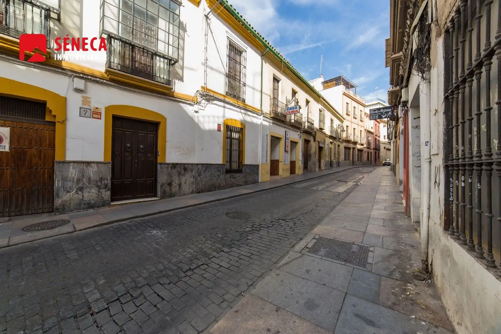 Houses for sale in ALFAROS, Zona Centro