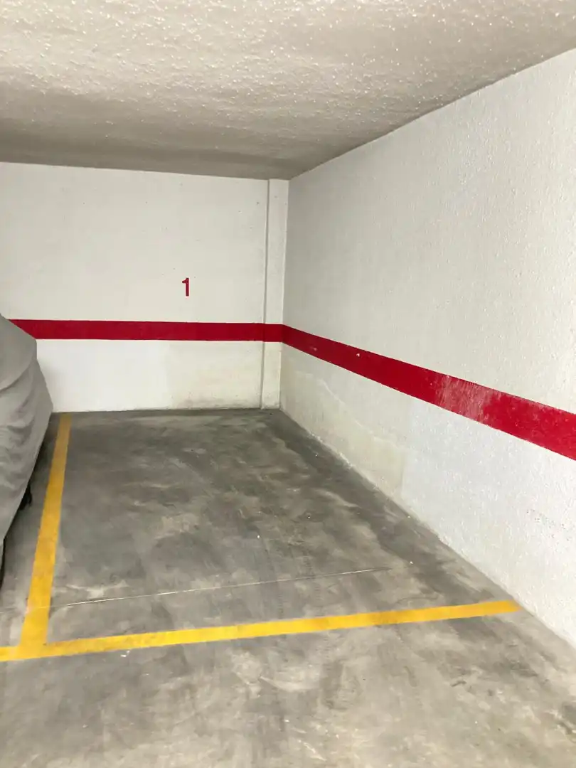 Pis amb ascensor de lloguer a Calle Ramón y Cajal, imagen 5