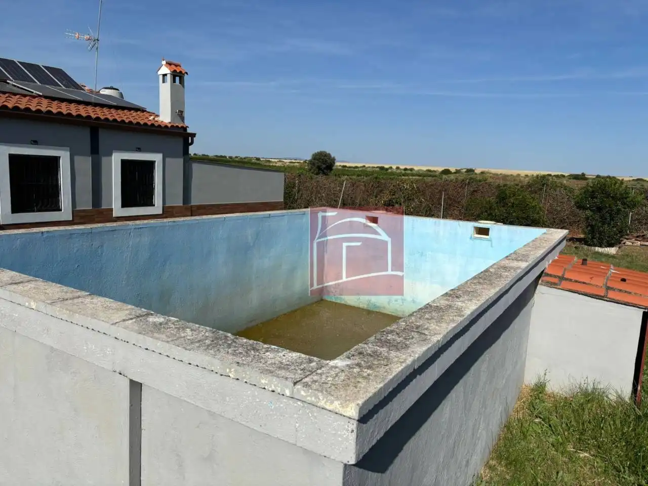 Piscina de Finca rústica en venta en Villanueva de la Serena con Calefacción, Jardín privado y Piscina