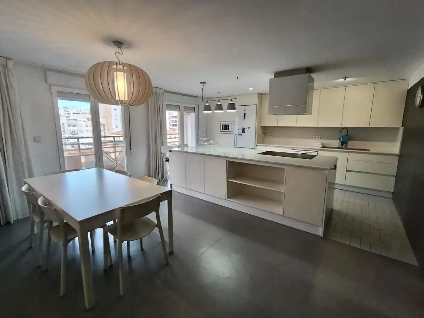 Cocina de Piso de alquiler en Cartagena con Aire acondicionado, Calefacción y Amueblado