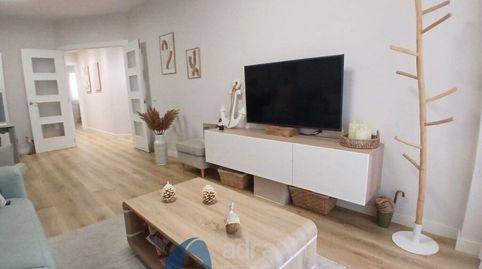 Foto 2 de Piso en venta en Gran Vía Juan Carlos I, Gran Via, Logroño