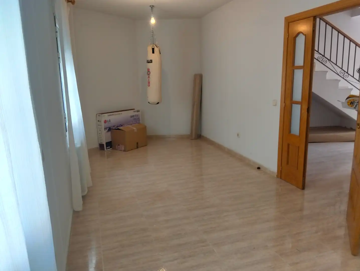 Casa adosada en venda en Bargas amb Aire condicionat, Calefacció i Moblat