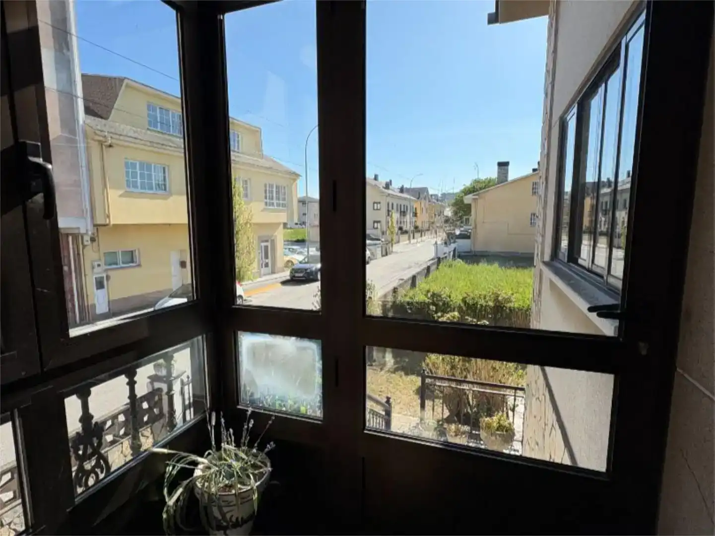 Vista exterior de Piso en venta en Ribadeo con Jardín privado, Parquet y Trastero