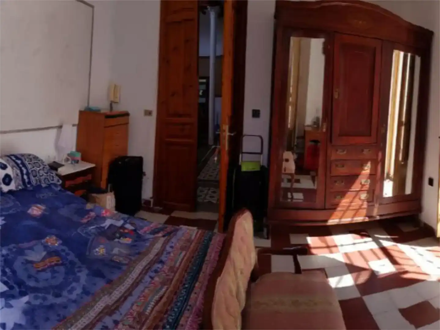 Habitación de Casa adosada para compartir en Almuñécar con Amueblado