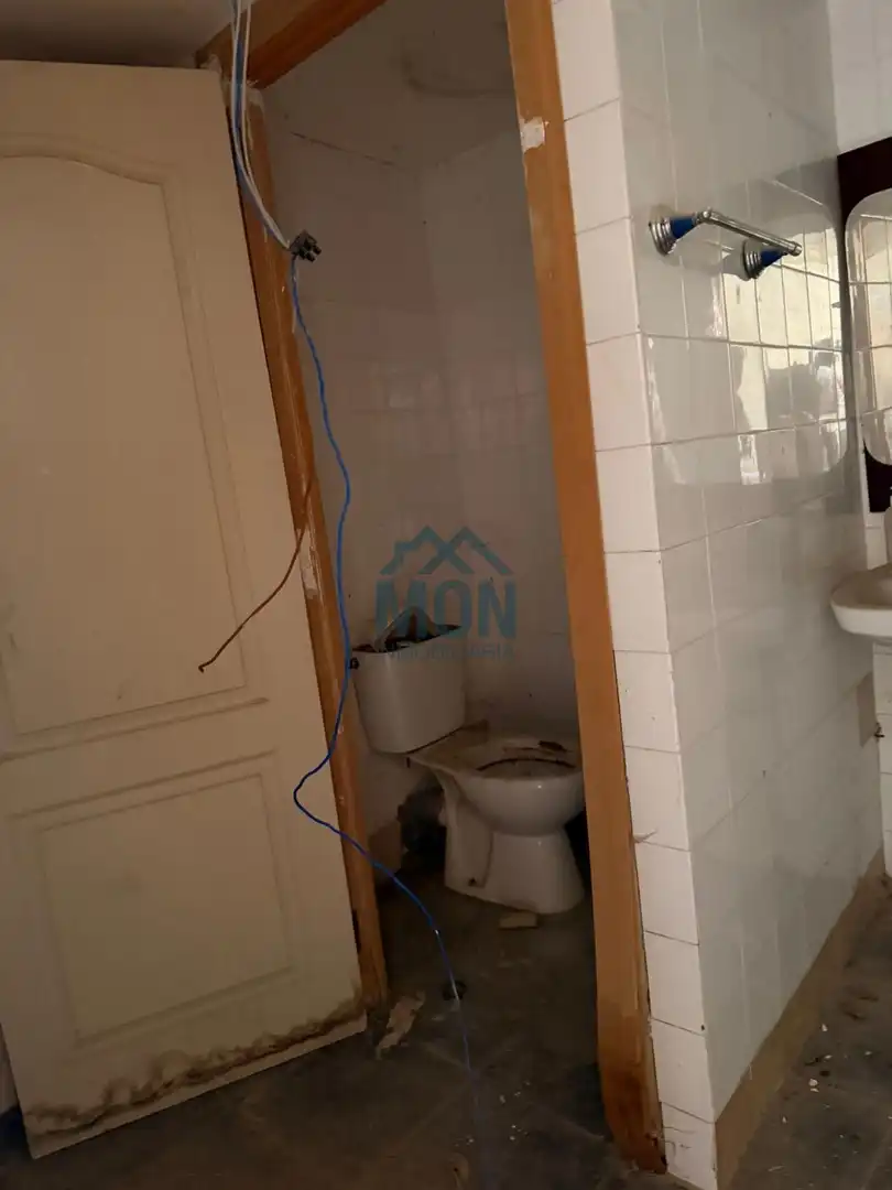 Badezimmer von Geschaftsraum zur Miete in Valencia