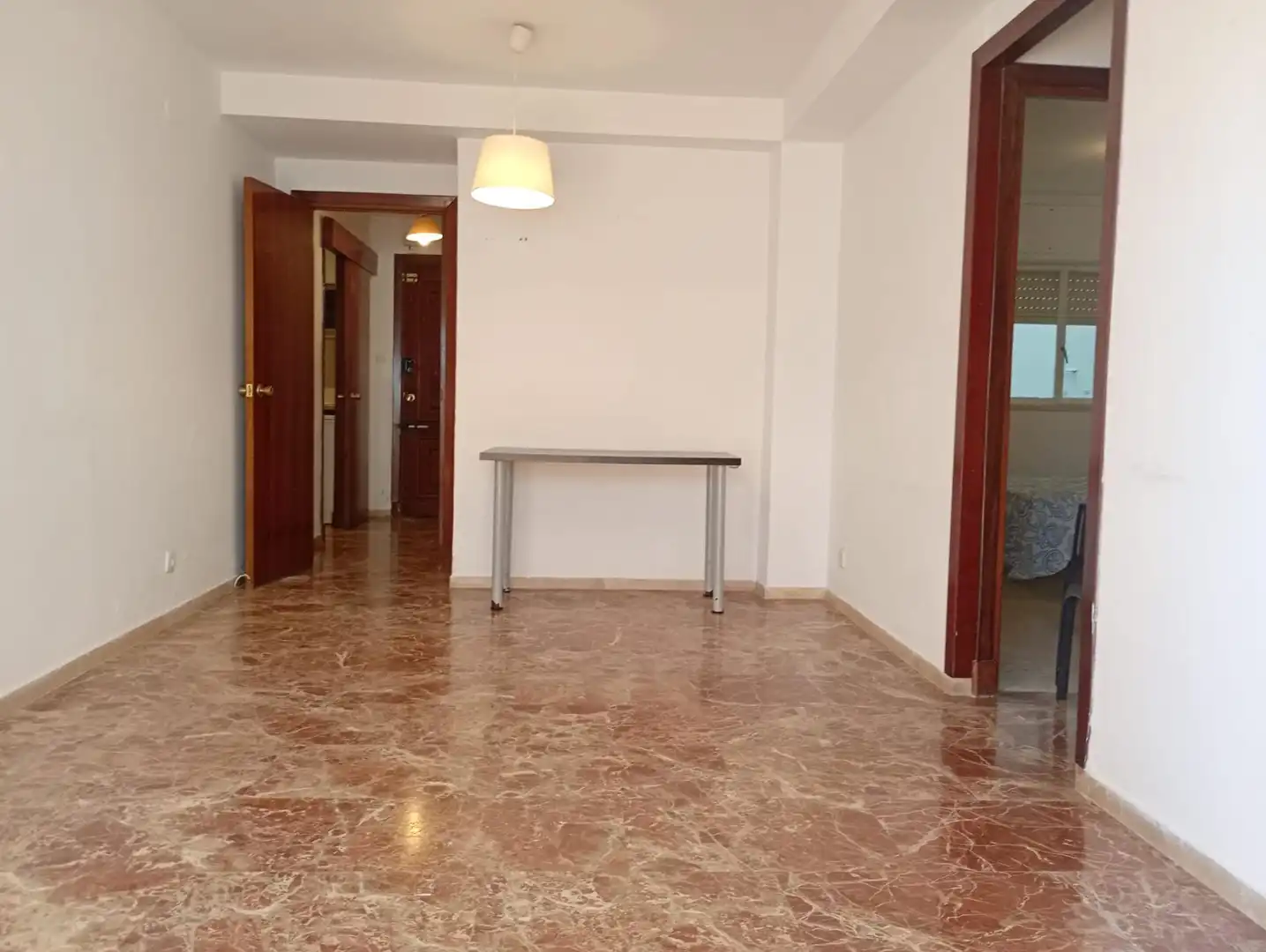 Wohnung zum Verkauf in Cádiz mit Terrasse