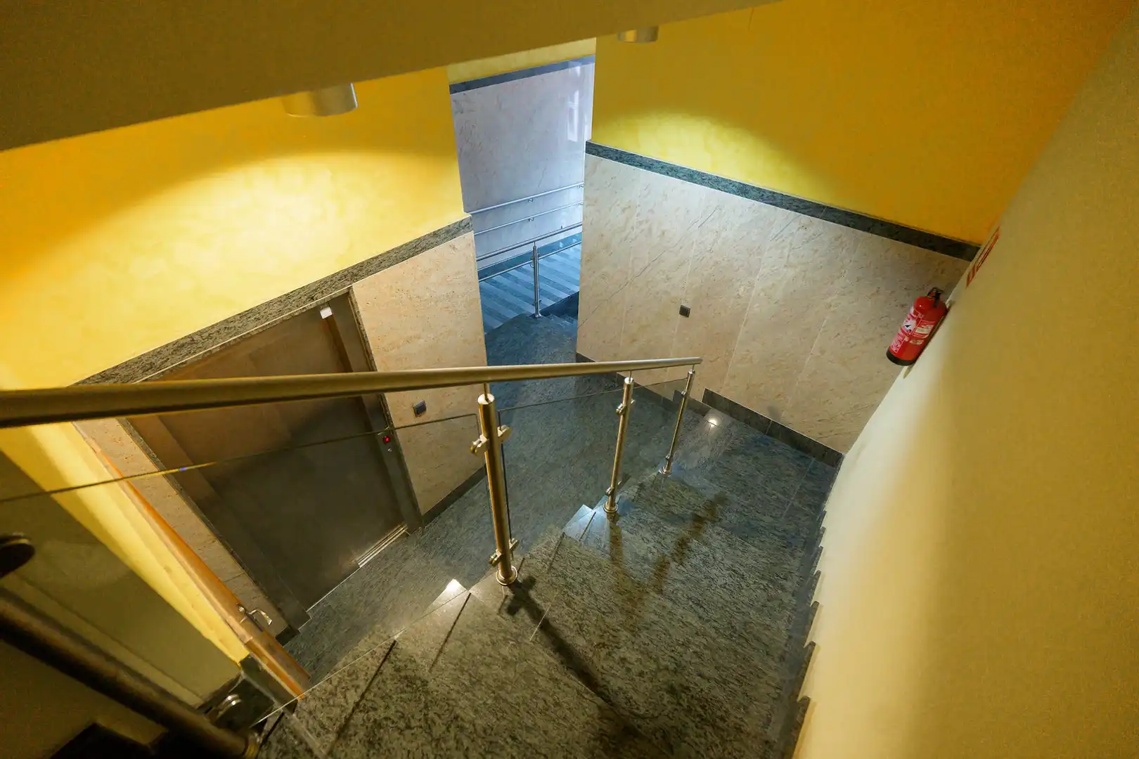 Piso en venta en Calle General Urrutia, Oeste