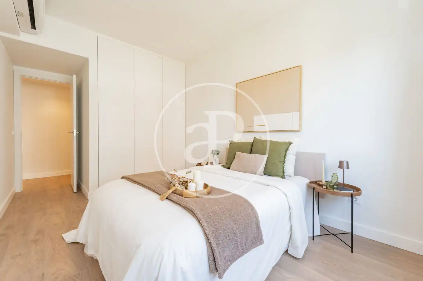 Bedroom of Flat for sale in Madrid  with Air Conditioner, Heating and Terrace