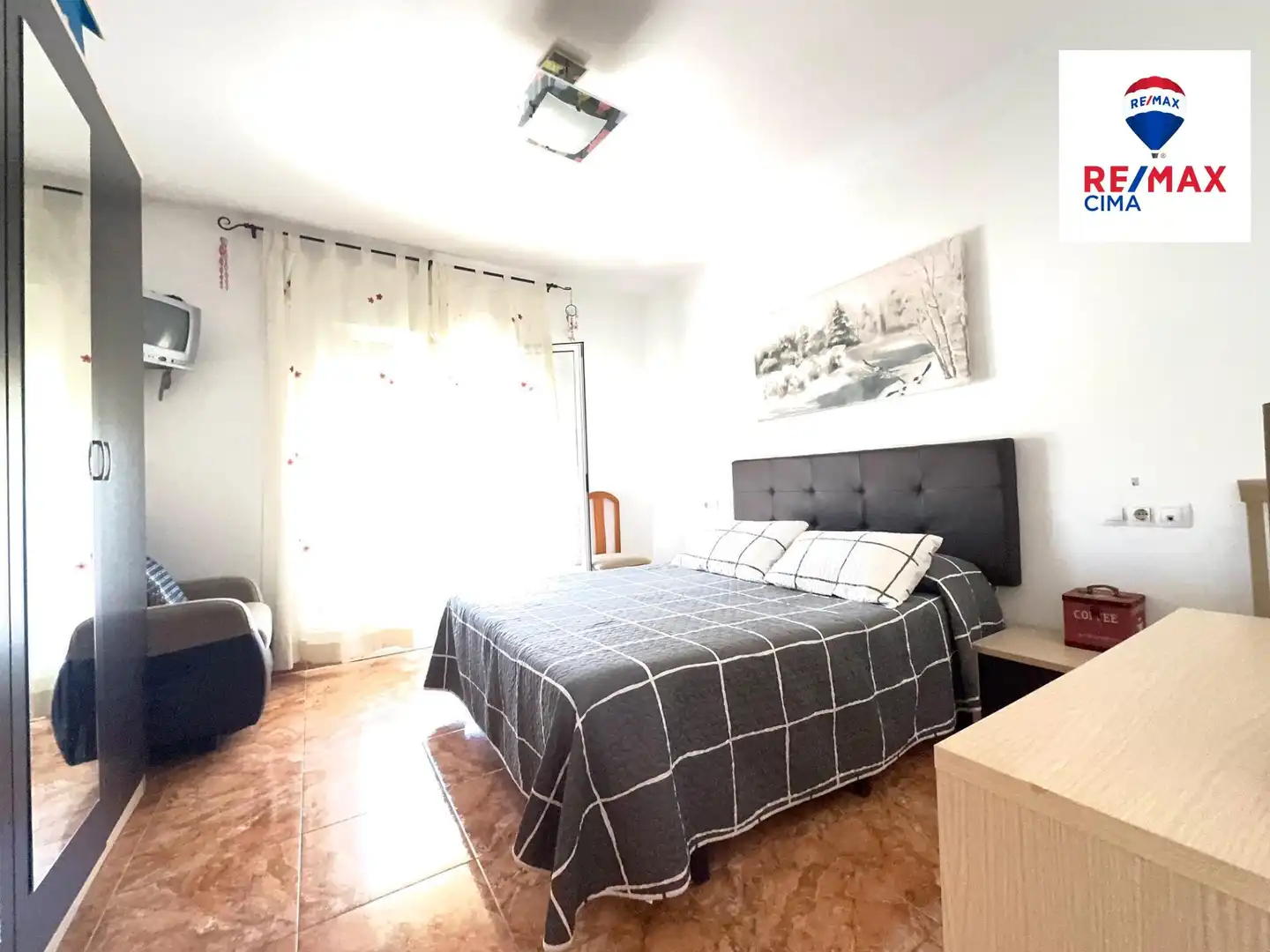 Schlafzimmer von Einfamilien-Reihenhaus zum Verkauf in Zújar mit Heizung und Terrasse