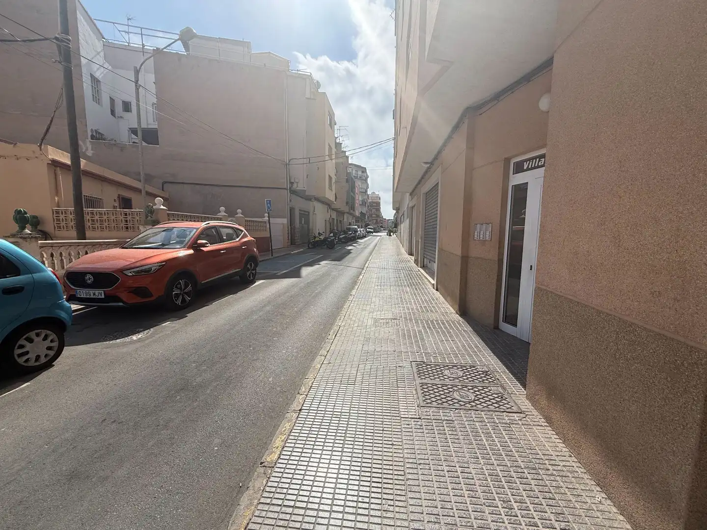 Vista exterior de Local en venda en Platja de Vila Joiosa