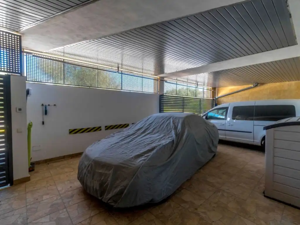 Aparcament de Casa o xalet de lloguer en Orihuela amb Piscina