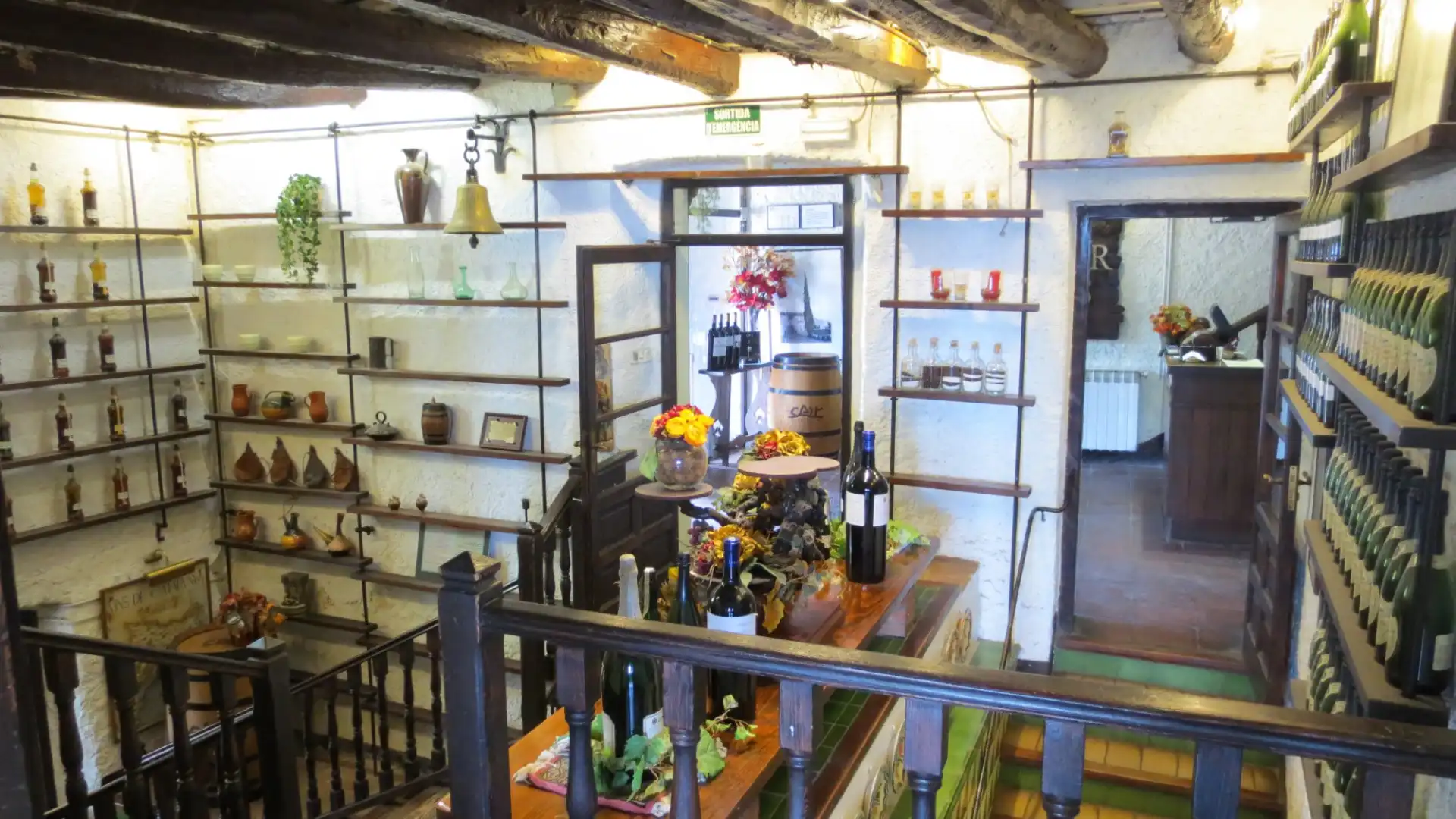 Local en traspaso en Sant Cugat del Vallès con Aire acondicionado, Terraza y Amueblado