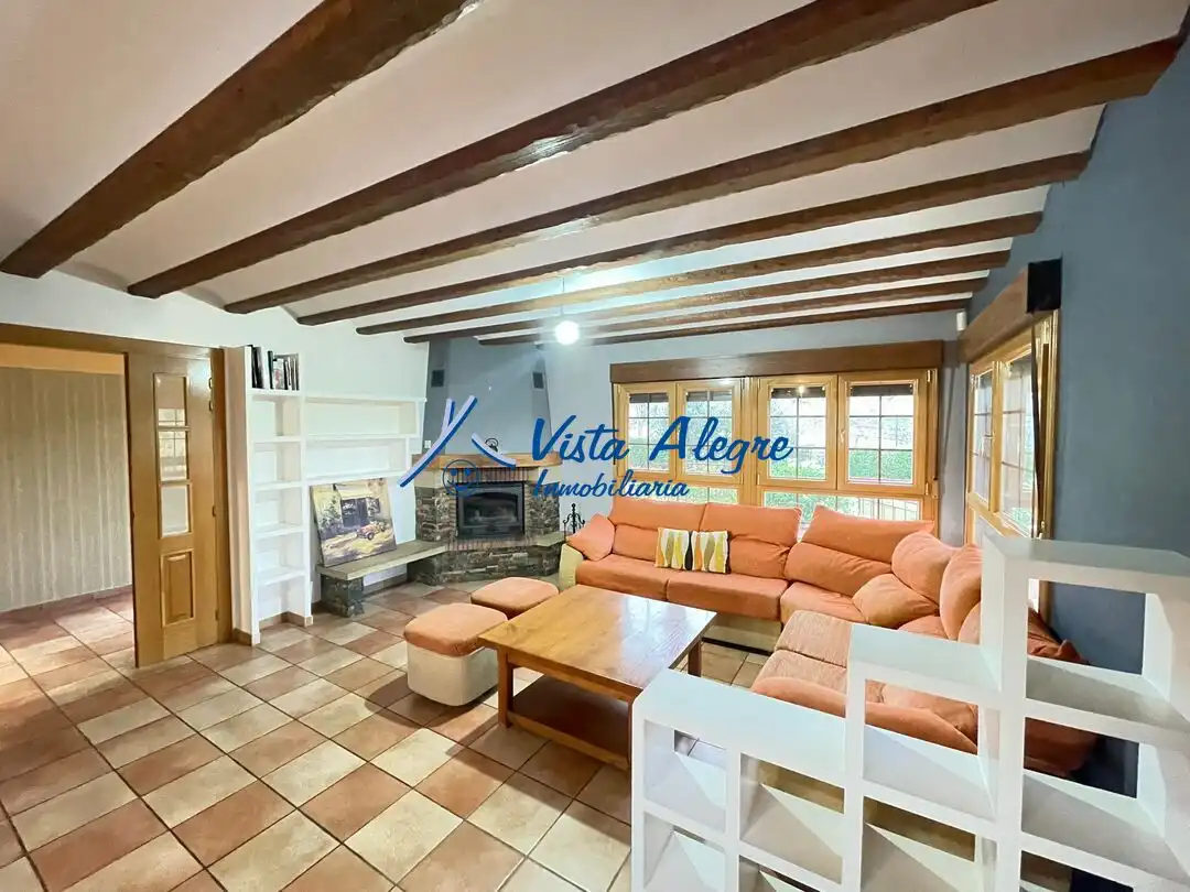 Sala de estar de Casa o chalet en venta en San Vicente de la Sonsierra con Calefacción, Jardín privado y Terraza
