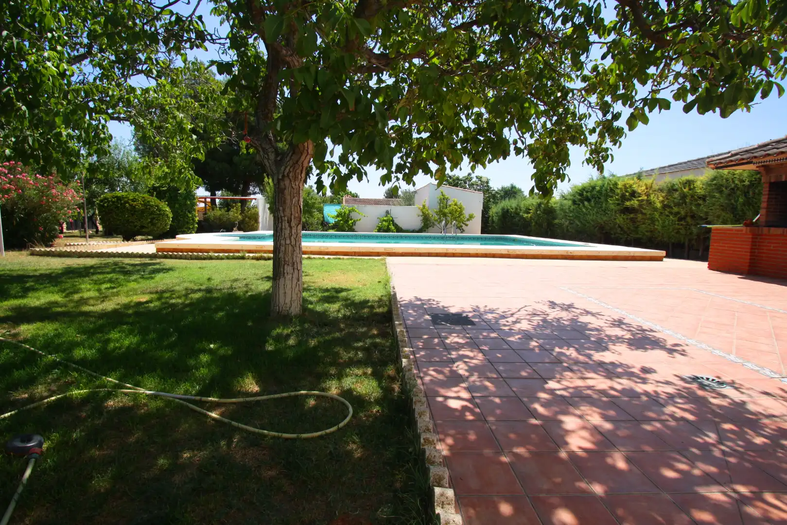 Piscina de Casa o xalet en venda en Albacete amb Aire condicionat, Calefacció i Terrassa