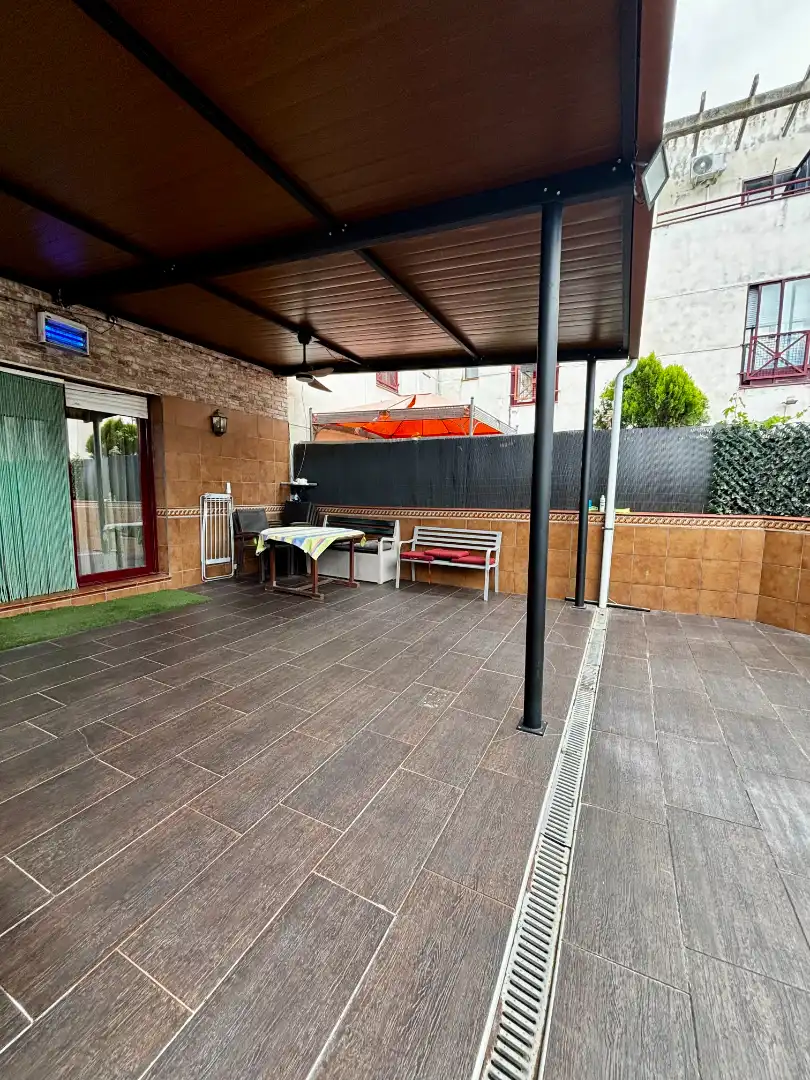 Detached house with garden for sale in San José - Buenos Aires, imagen 5