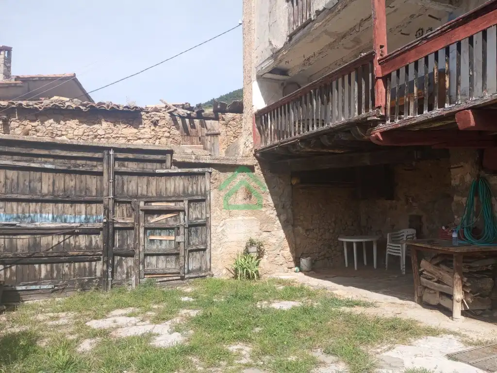 Vista exterior de Casa o xalet en venda en La Vansa i Fórnols