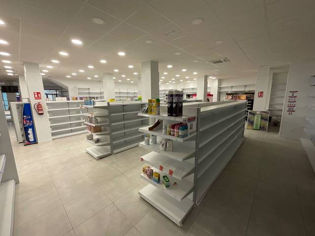 Local comercial en Alquiler en Centro