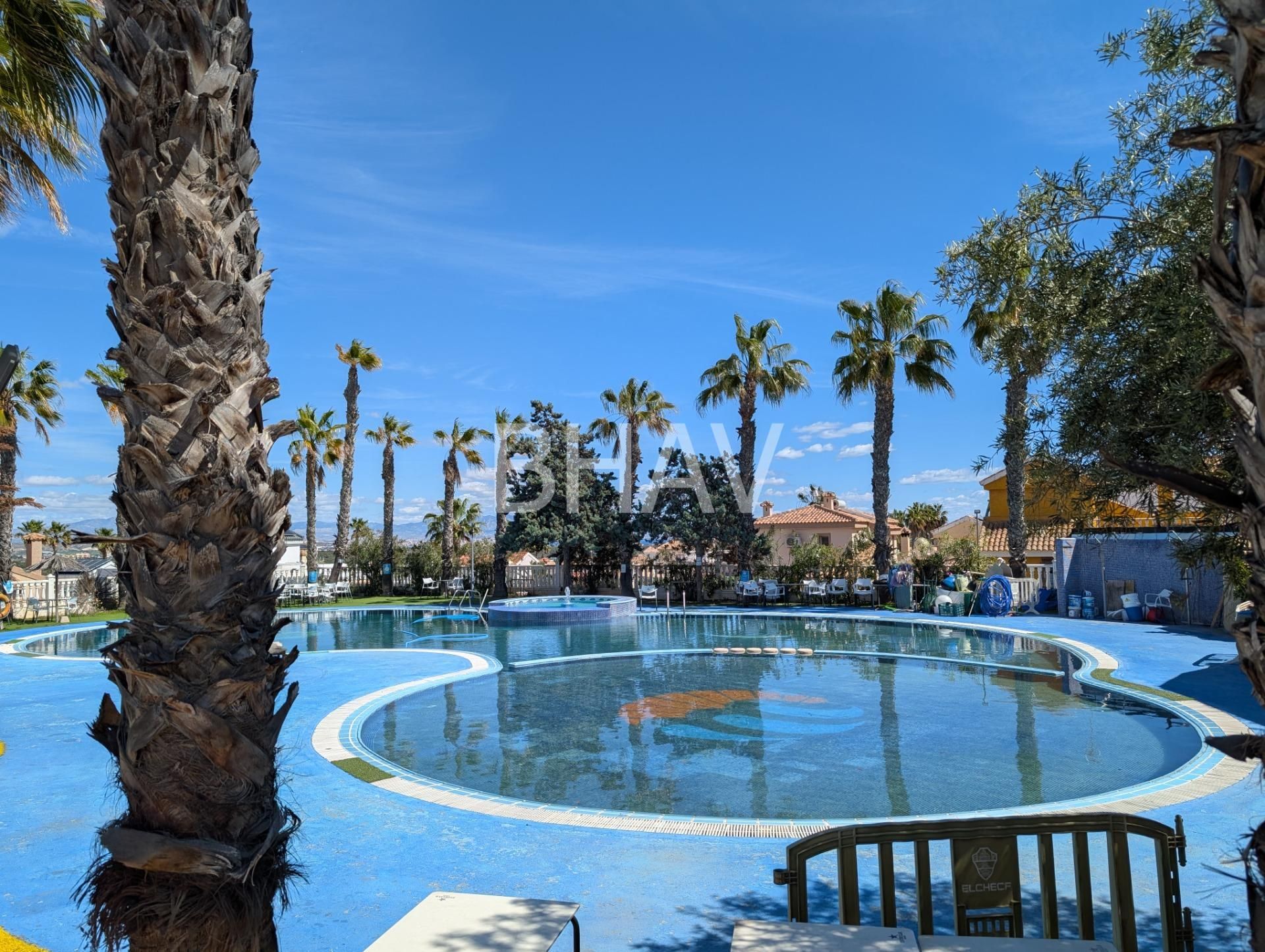 Piscina de Residencial en venta en Santa Pola