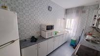 Kitchen of Flat for sale in Fuenlabrada  with Heating
