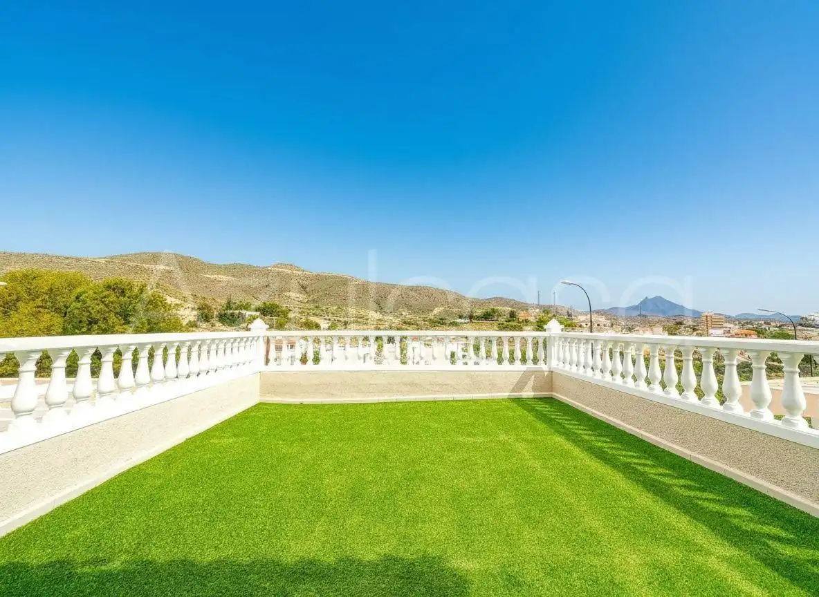 Terrace of Detached homes for sale in El Campello  with Air Conditioner, Terrace and Alarm