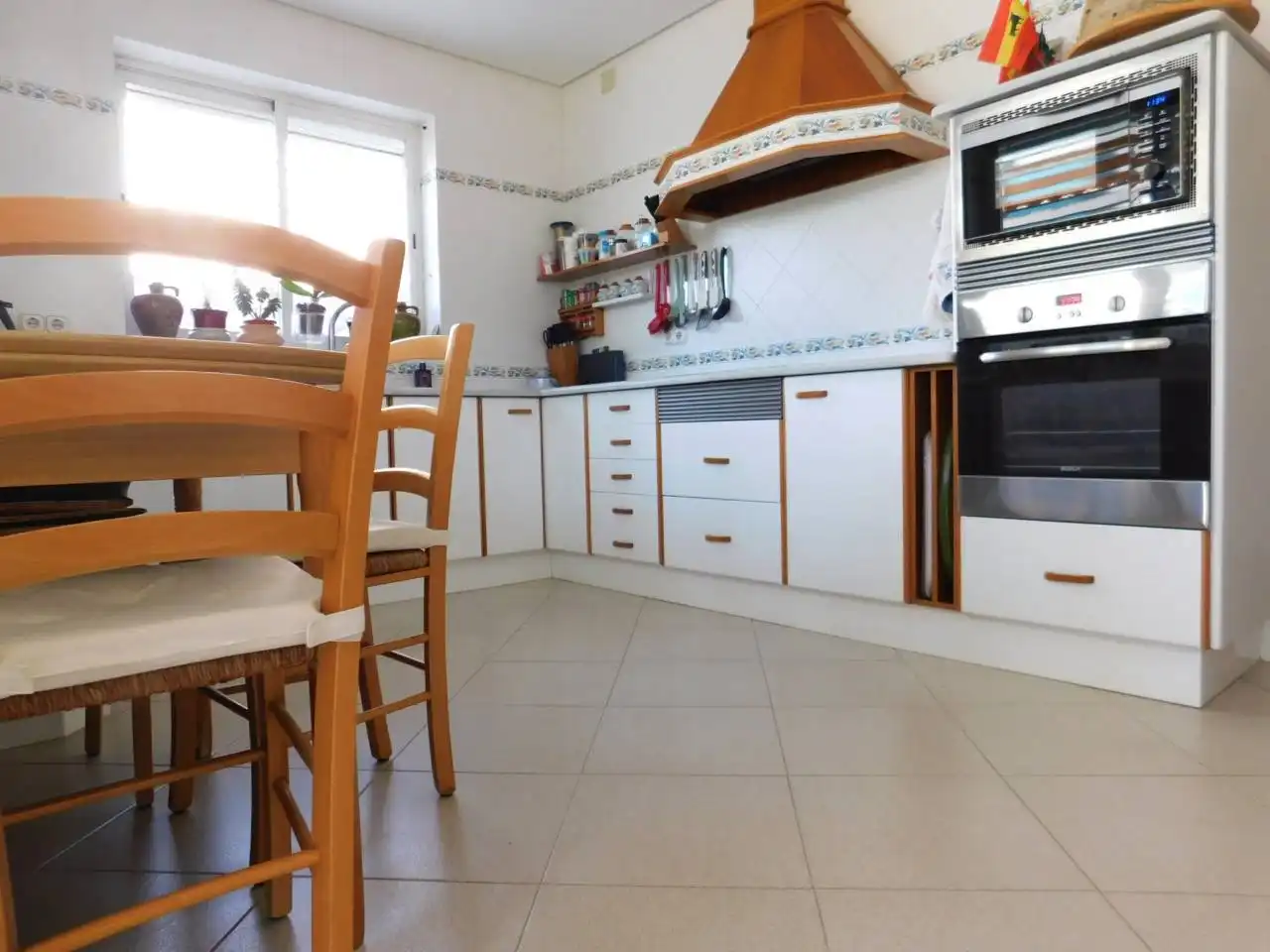 Cuina de Casa o xalet en venda en Jerez de la Frontera amb Aire condicionat, Jardí privat i Terrassa