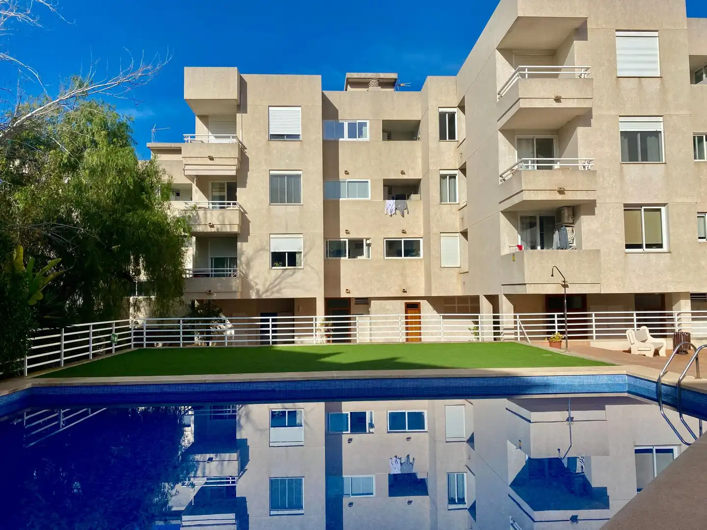 Vista exterior de Apartament de lloguer en Andratx amb Moblat, Balcó i Piscina comunitària