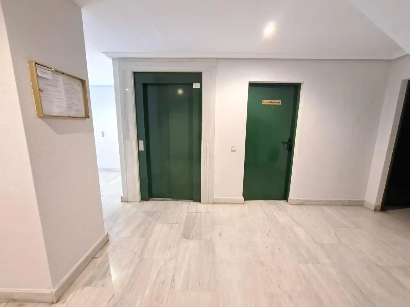 Apartamento con ascensor en venta en Calle PEÑUELAS, imagen 21