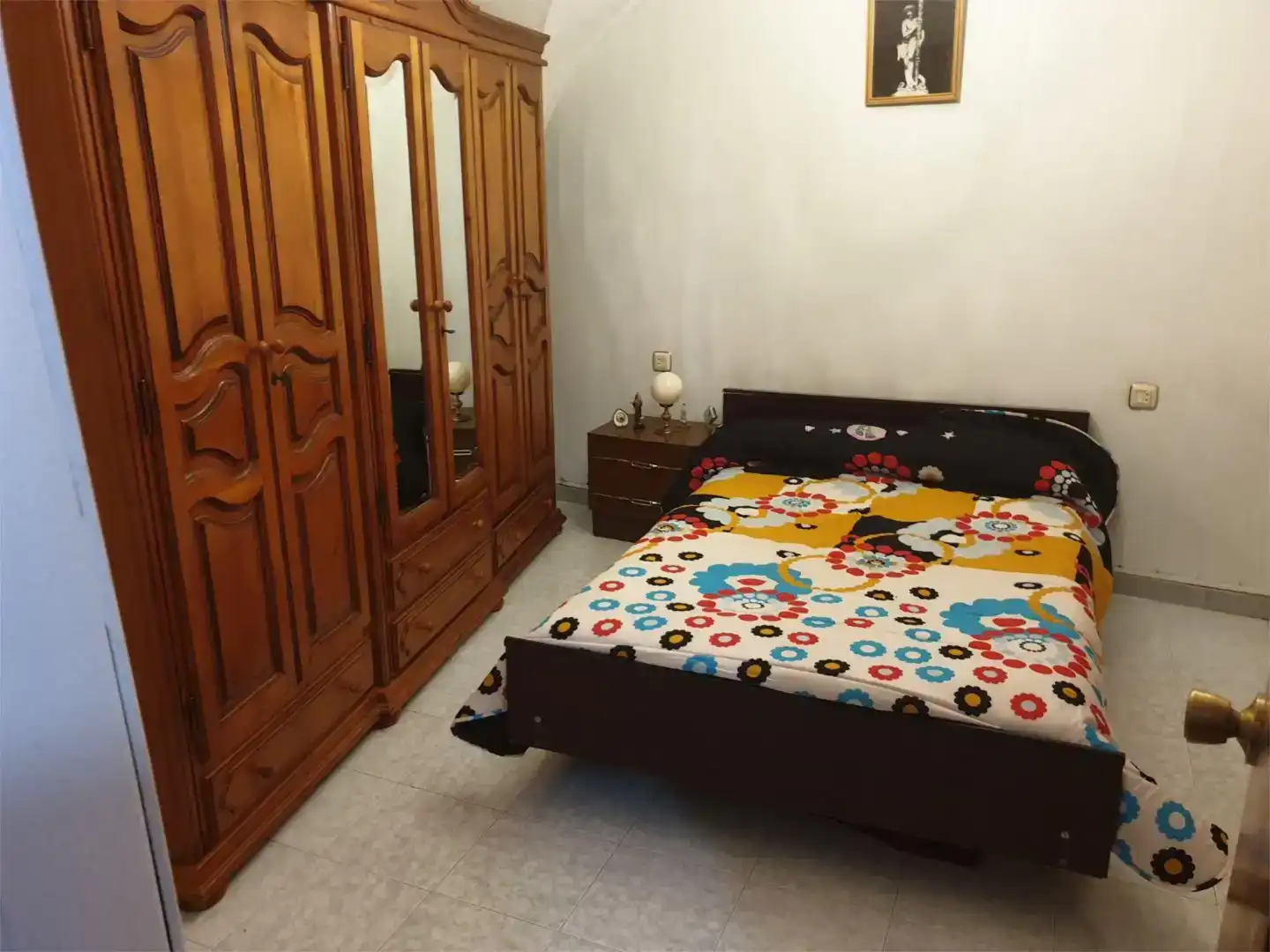 Habitación de Casa adosada en venta en Valdefuentes con Amueblado y Balcón