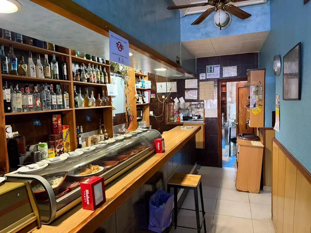 Local comercial en traspaso en Calle de la Espada, imagen 2