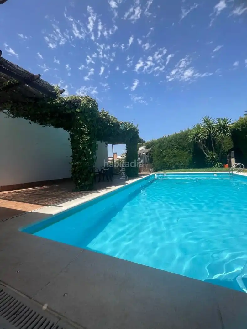 Chalet en venta en Calle Columela 3, imagen 7