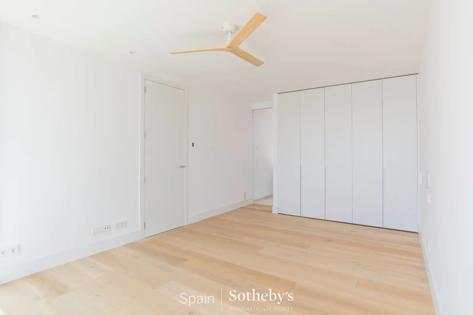 Houses for rent in Madrid  with Air Conditioner, Heating and Private garden