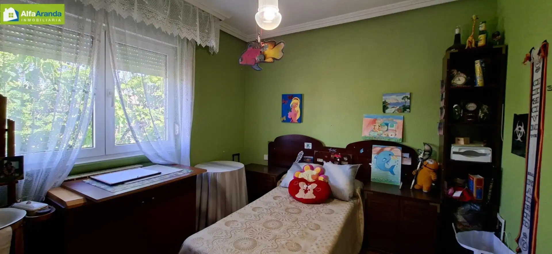 Dormitori de Casa o xalet en venda en Fuentespina amb Calefacció, Jardí privat i Parquet