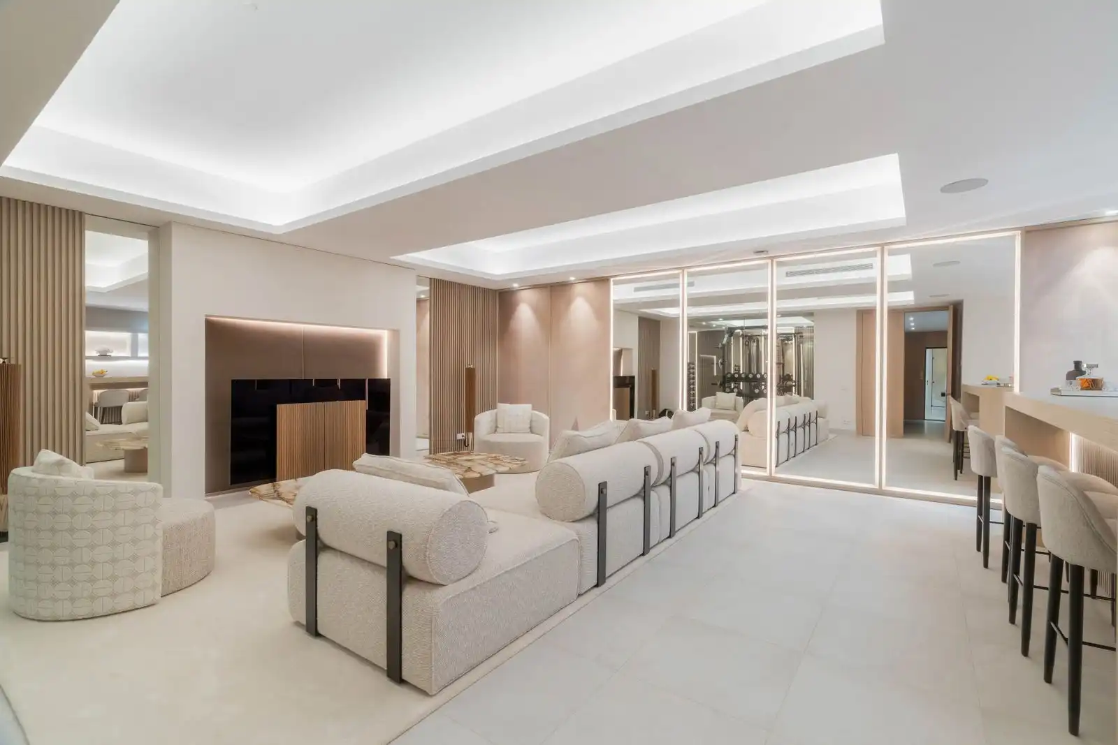 Villa con piscina in vendita a Calle Londres S/N, imagen 9