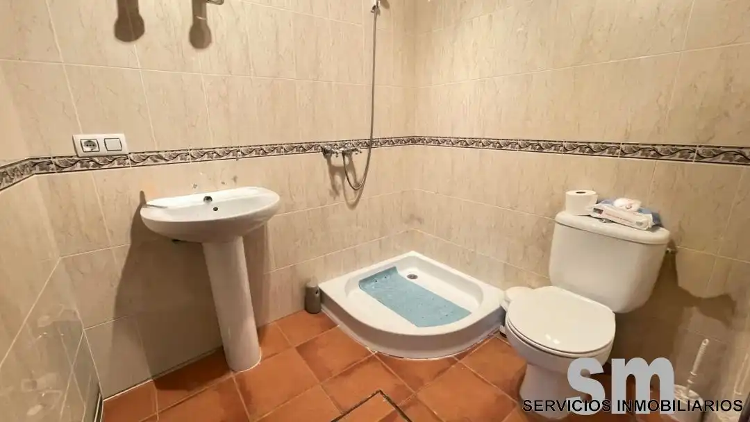 Bathroom of Houses for sale in Ubrique  with Heating, Terrace and Storage room