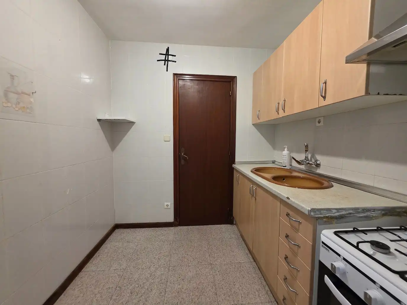Kitchen of Flat for sale in Sabadell  with Oven and Alarm